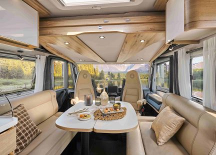 LV-7.8GJF-edition-anniversaire salon édition anniversaire le voyageur camping car